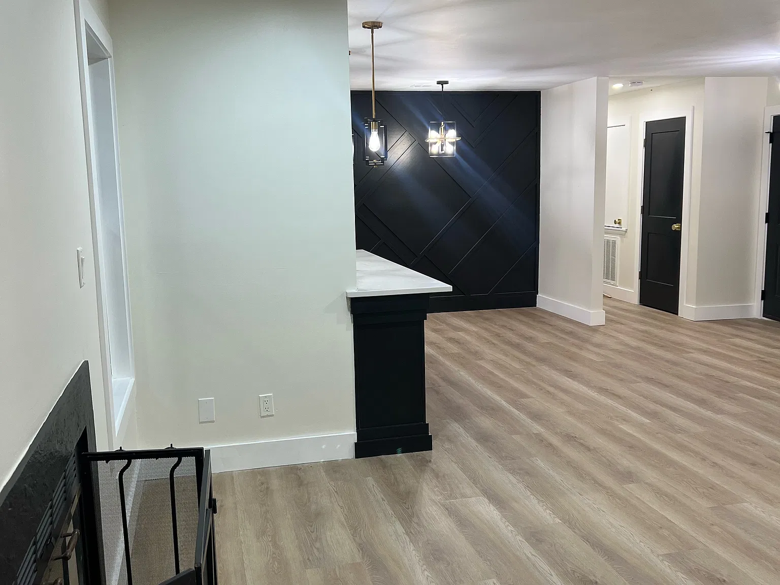 2 bed, 1140 sqft, $1,400 — Photo 2