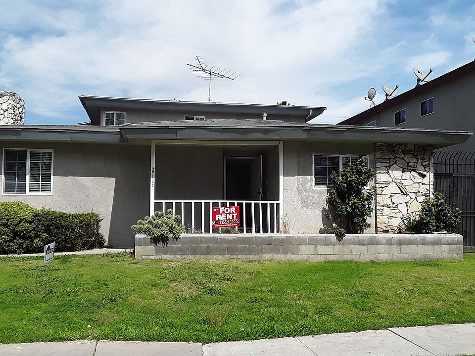 1st image of 2705 W Rosecrans Ave APT 1