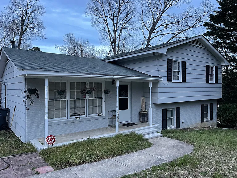 4305 Wedgewood Dr — Photo 6