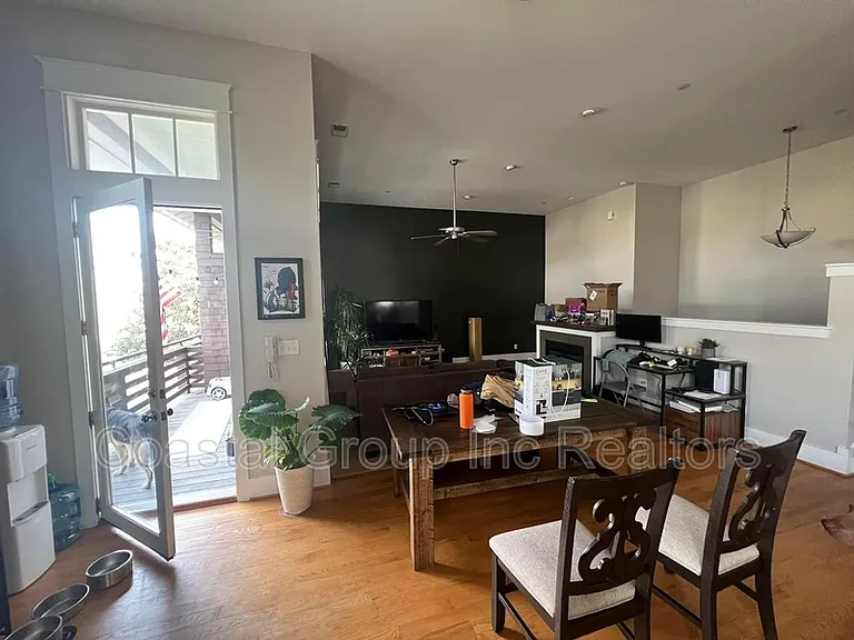 4635 Pleasant Ave #D — Photo 42