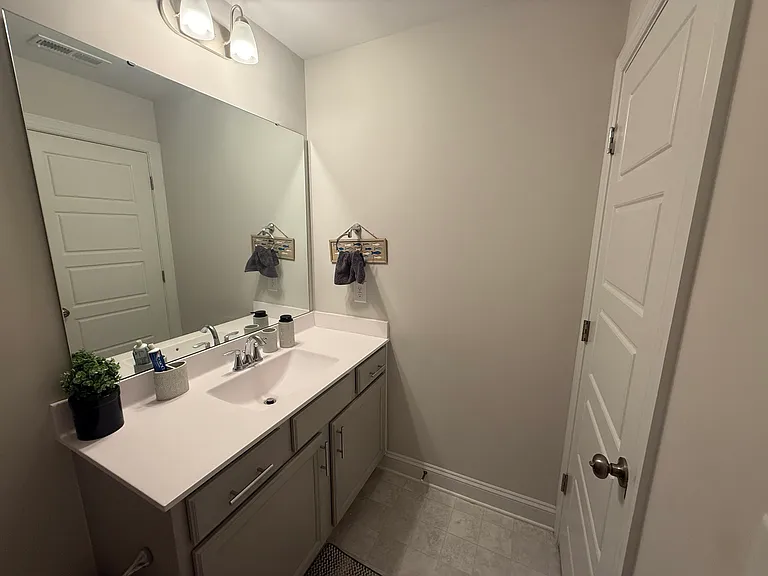 1112 Greatland Rd — Photo 42