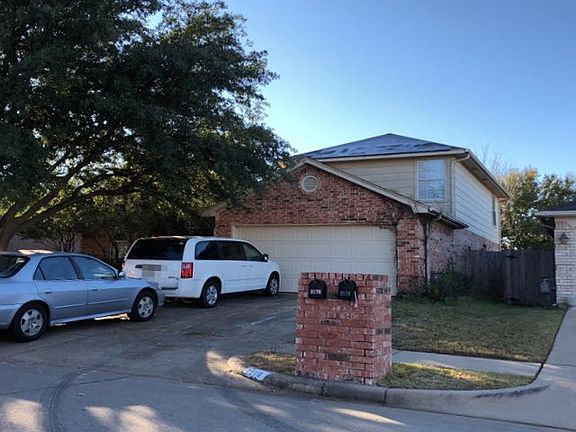 2nd image of 4216 Bent Oaks Dr