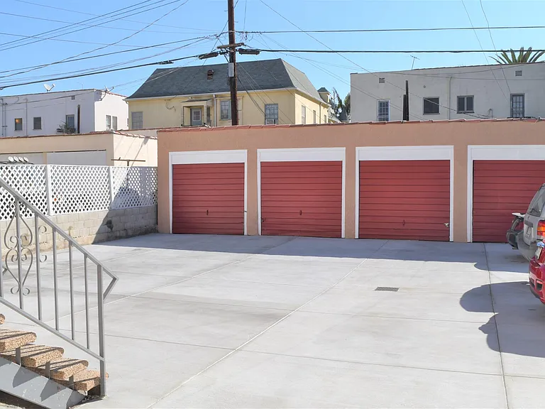 436 N Stanley Ave #LOWER — Photo 12