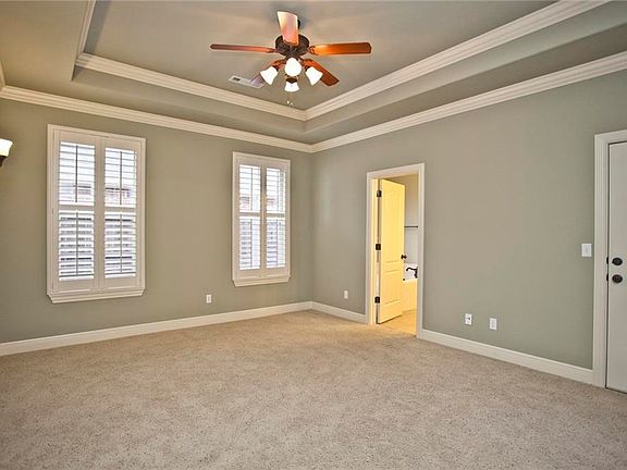 3rd image of 4512 W Blue Ray Cir