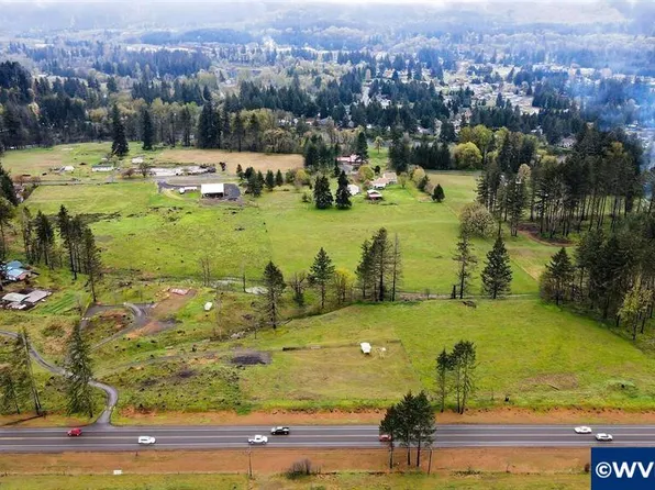 22614 N Santiam Hwy SE, Lyons, OR 97358