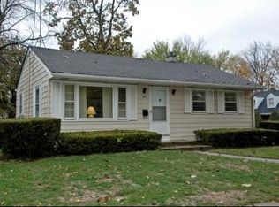 960 Oakley Ave, Elgin, IL 60123 | Zillow