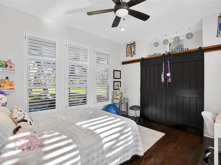 3627 Stoneridge Rd — Photo 14