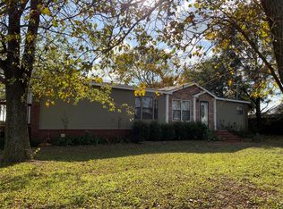 628 W Line Rd, Whitesboro, TX 76273