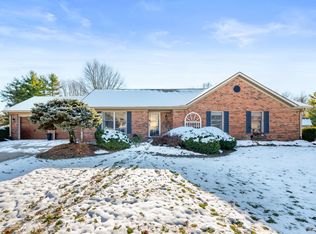 4909 W Prairiewood Dr, Muncie, IN 47304