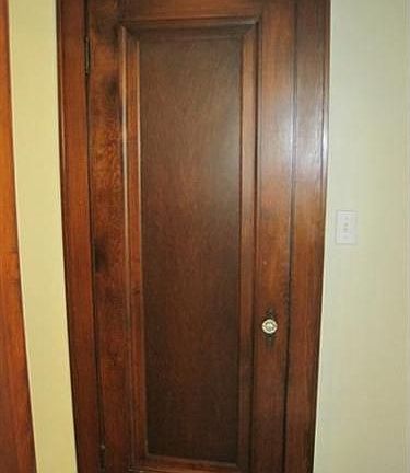 5th image of 273 E Park Ave