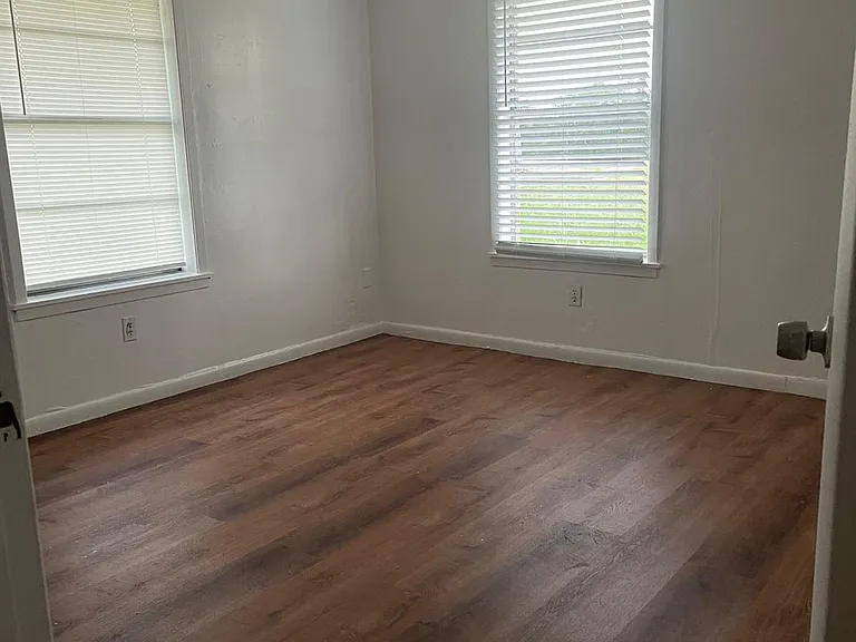 12470 FM 314 N — Photo 12