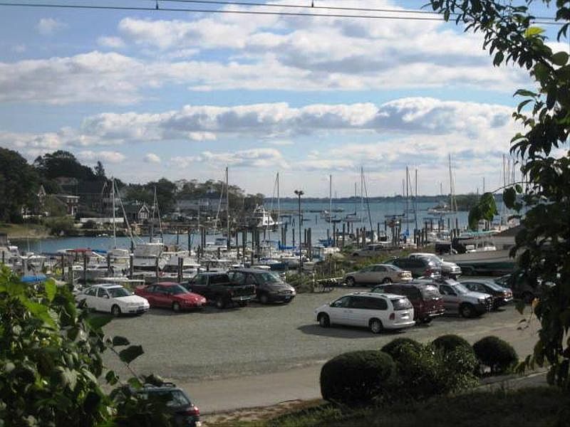 Beautiful views of West Cove & Fisher's Island Sound. Enjoy sunsets! Walk to res