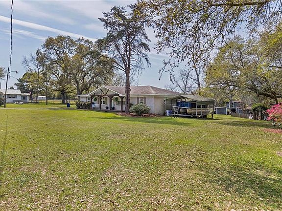 3rd image of 11100 Rhett McConnell Rd