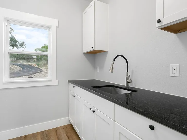 11608 Oak Country — Photo 7