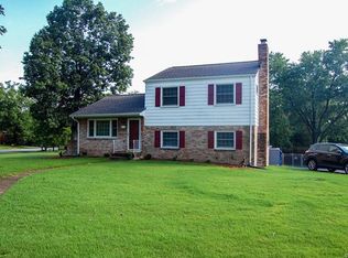 2717 Twain Ln, North Chesterfield, VA 23224
