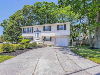 1017 W Groveland Ave, Somers Point, NJ, 08244