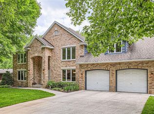 1935 Argonne Dr NE, Columbia Heights, MN 55421