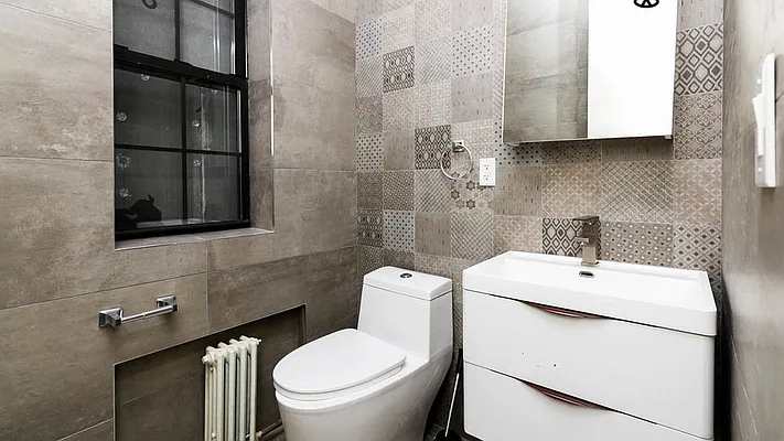 Rented by Nooklyn NYC LLC | media 20