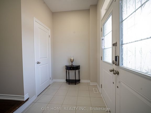 5th image of 24 Bachelor St