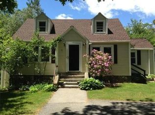 93 Mannville St, Leicester, MA 01524