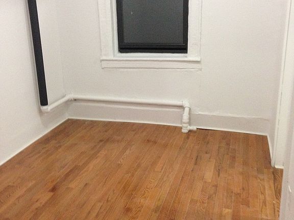 5th image of 270 15th St APT 1