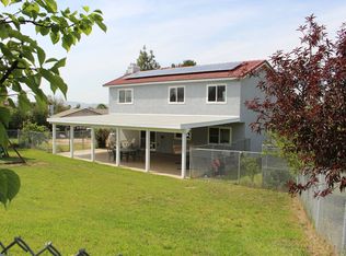 212 Starling Ln, Riverside, CA 92507