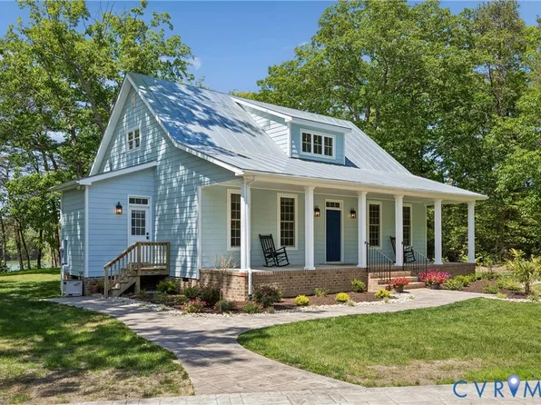 1135 Bennett Farm Rd, Locust Hill, VA 23092