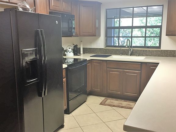 New Gourmet Kitchen