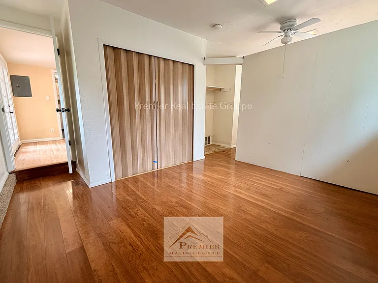 2140 Robin Dr — Photo 15
