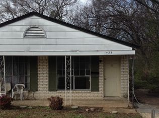 1439 N Graham St, Memphis, TN 38108