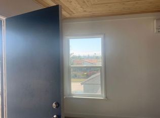 1912 Clyde Ave, Los Angeles, CA 90019