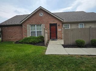 4279 Cobbleton Grove Cir #3, Canal Winchester, OH 43110