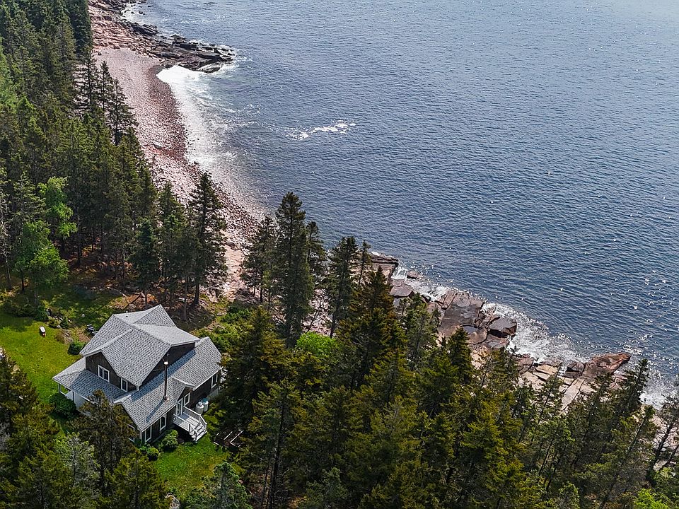 1st image of 310 Red Point Road