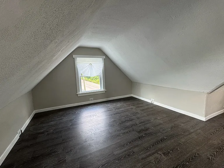 5029 Norwood Ave — Photo 28