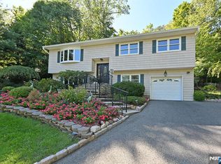 630 Van Emburgh Ave, Township Of Washington, NJ 07676