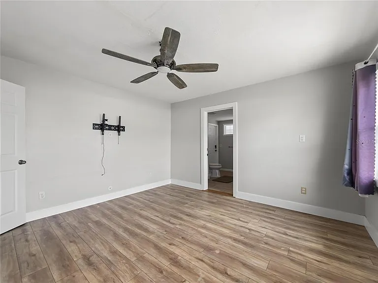 125 Lake Roy Dr — Photo 27