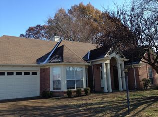 4102 Old Village Ln, Memphis, TN 38125
