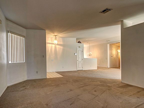 4th image of 347 Mulberry Glen Dr