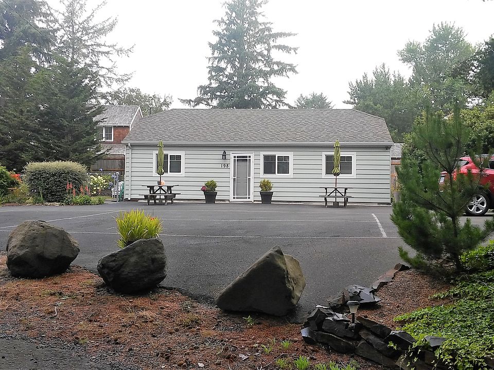 Gearhart cottage w/in blocks of beach