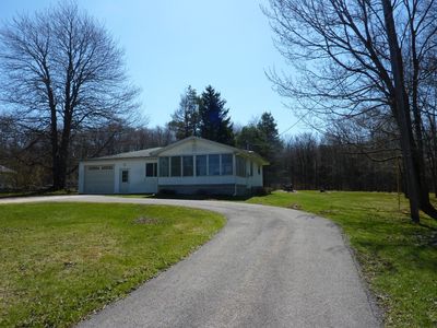1485 Lee Rd, Waterford, PA, 16441