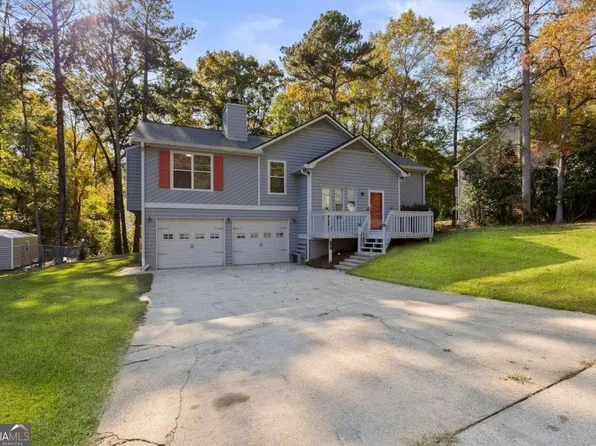 7707 Oakvale Dr, Douglasville, GA 30134