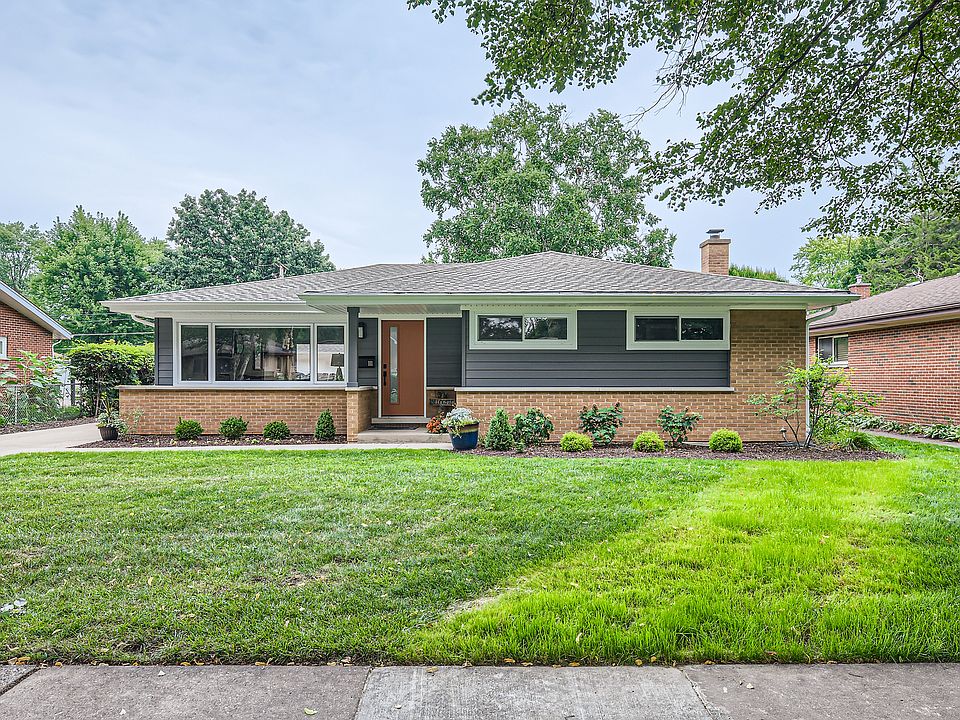 1st image of 111 N Phelps Ave