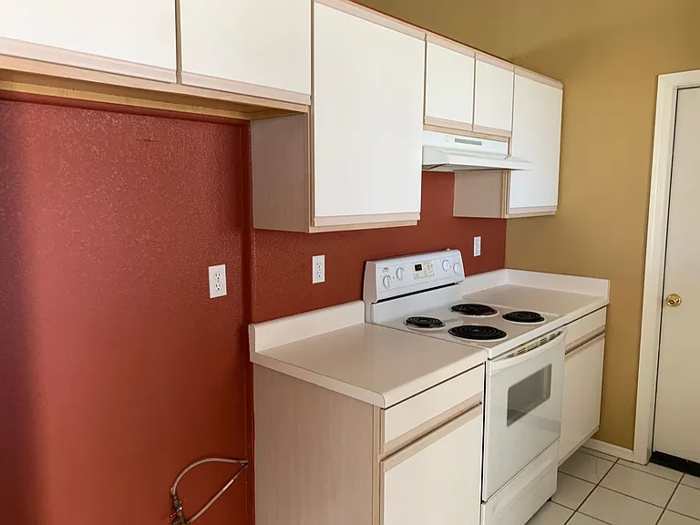 2940 Cisco Dr S — Photo 8