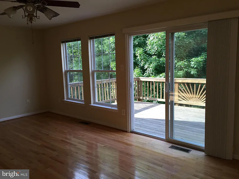 10421 Heathside Way — Photo 13