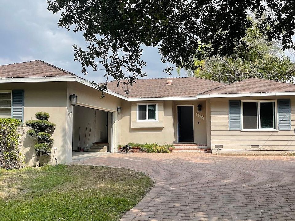 1st image of 1034 La Presa Dr