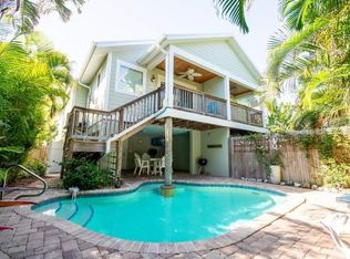 205 77th St #A, Holmes Beach, FL 34217