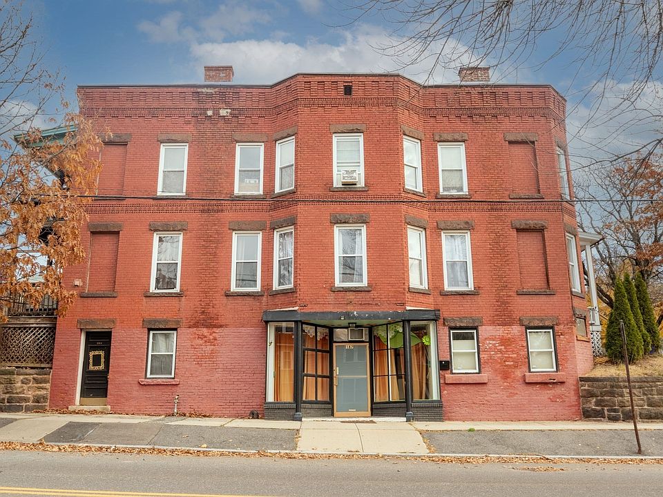 1st image of 301-303 Linden St