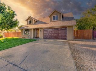 958 Highland Dr, Vista, CA 92083