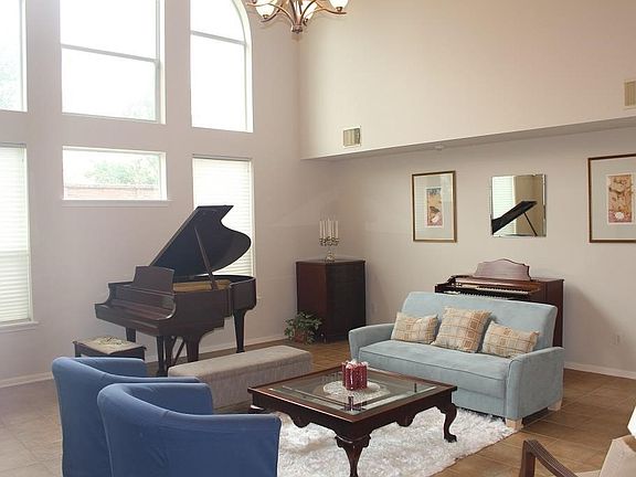 4th image of 12310 Ashford Green Ct