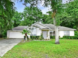 141 Hidden Lakes Dr, Brunswick, GA 31525